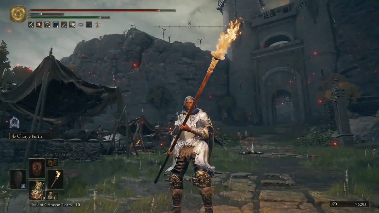 torchpole elden in primo piano