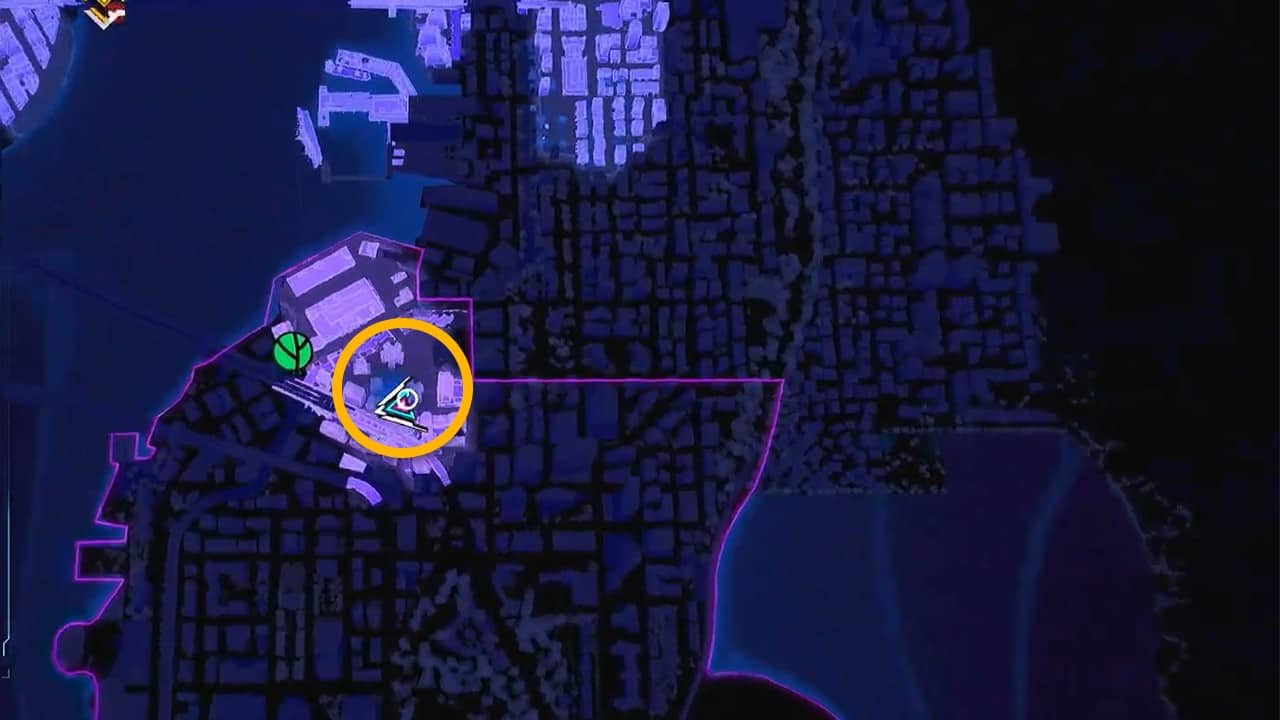 Raggiungi il tetto più alto per risolvere il puzzle Downtown Brooklyn Prowler Stash in Spider-Man 2.