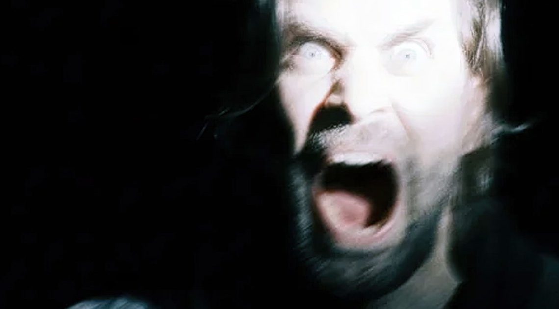 Esiste una soluzione per il crash del desktop di Alan Wake 2?