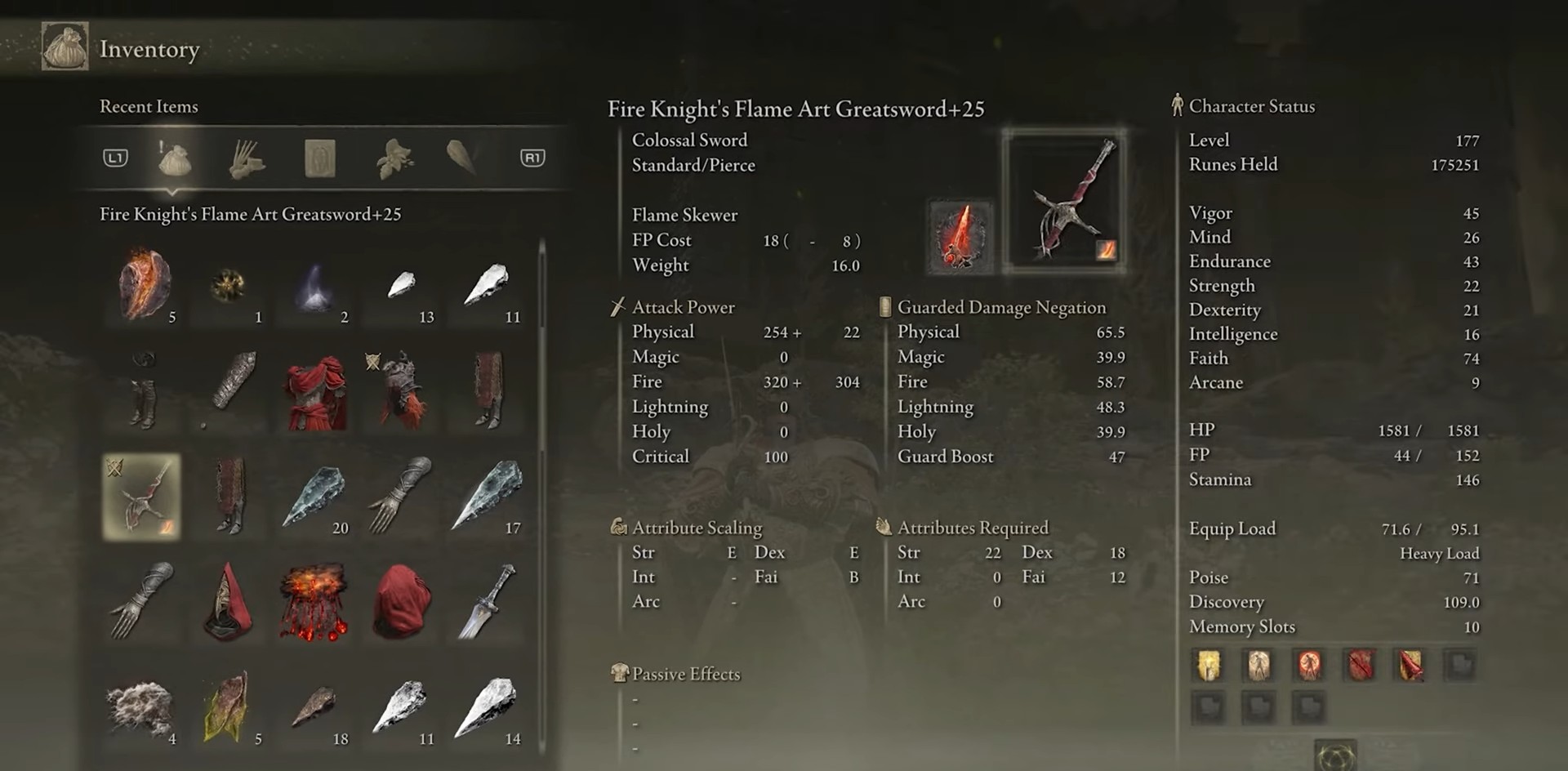 statistiche di Fire Knight GreatSword