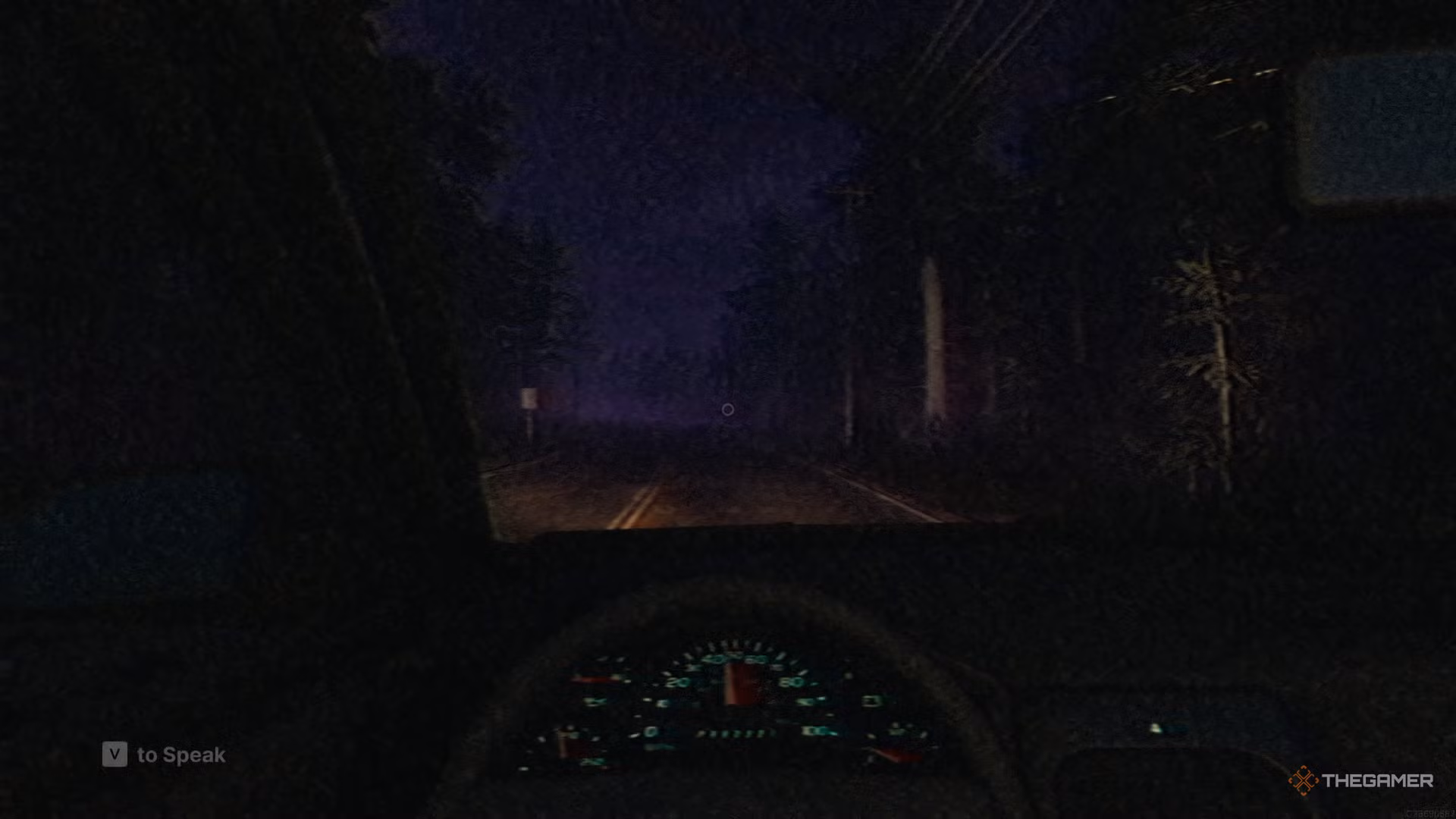 Marcus alla guida sulla strada secondaria