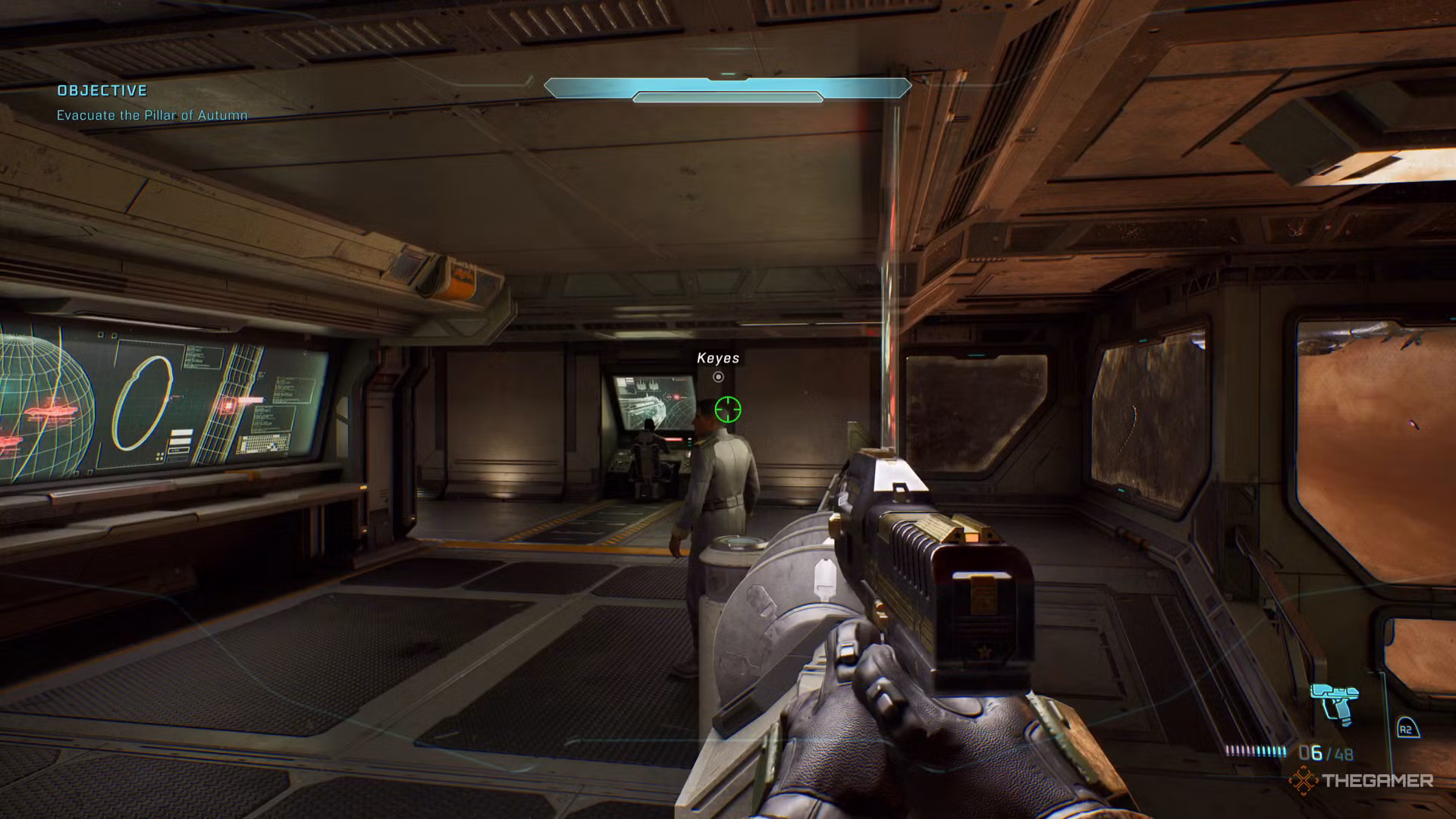 Master Chief punta la pistola contro il Capitano Keyes in Halo: Campaign Evolved.