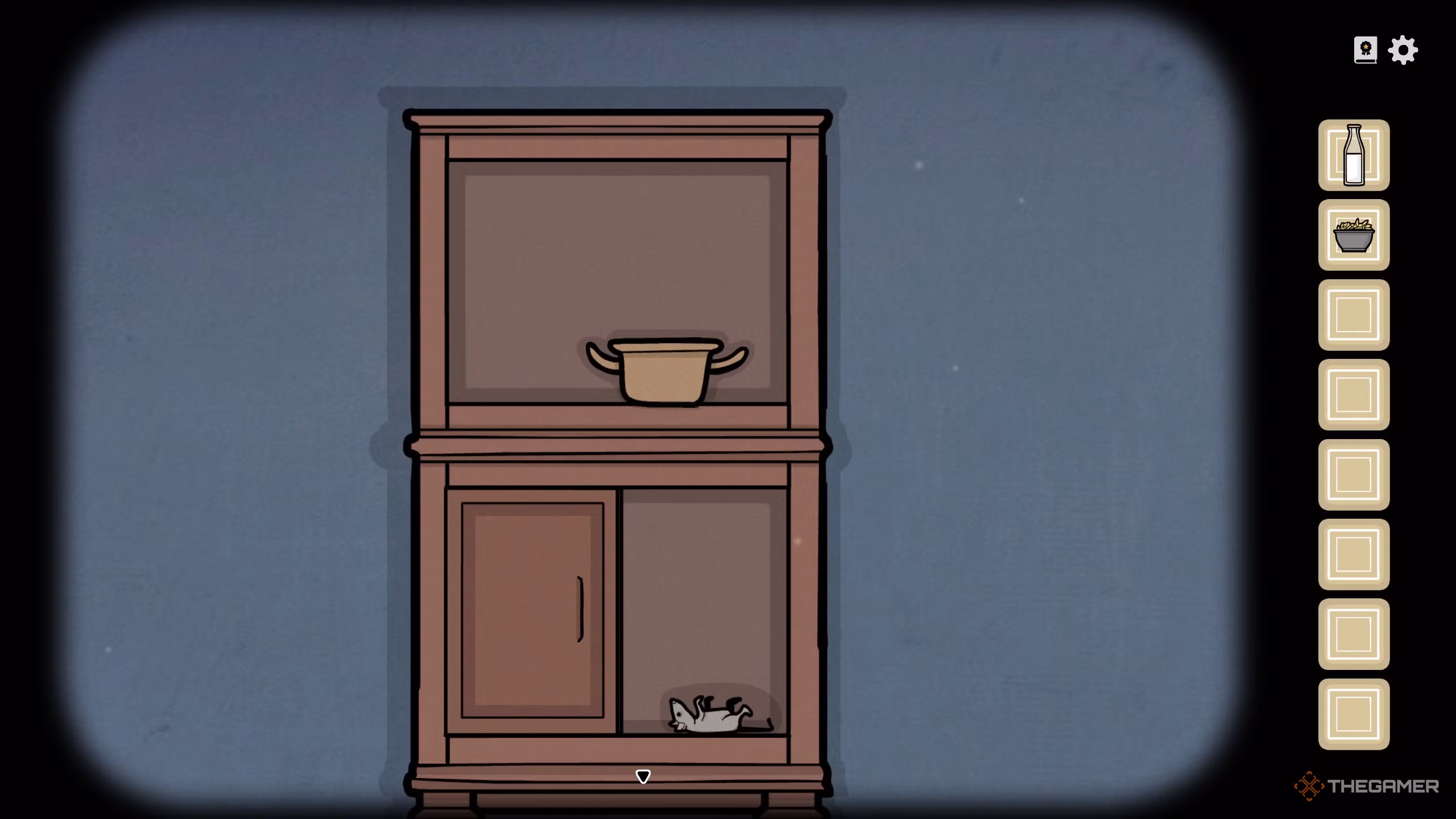 Armadio della cucina con il latte