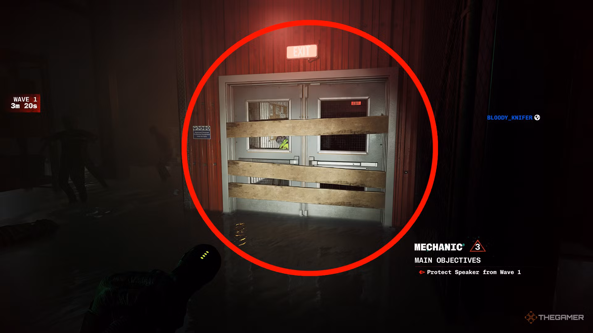Porta sbarrata con legno in No More Room in Hell 2